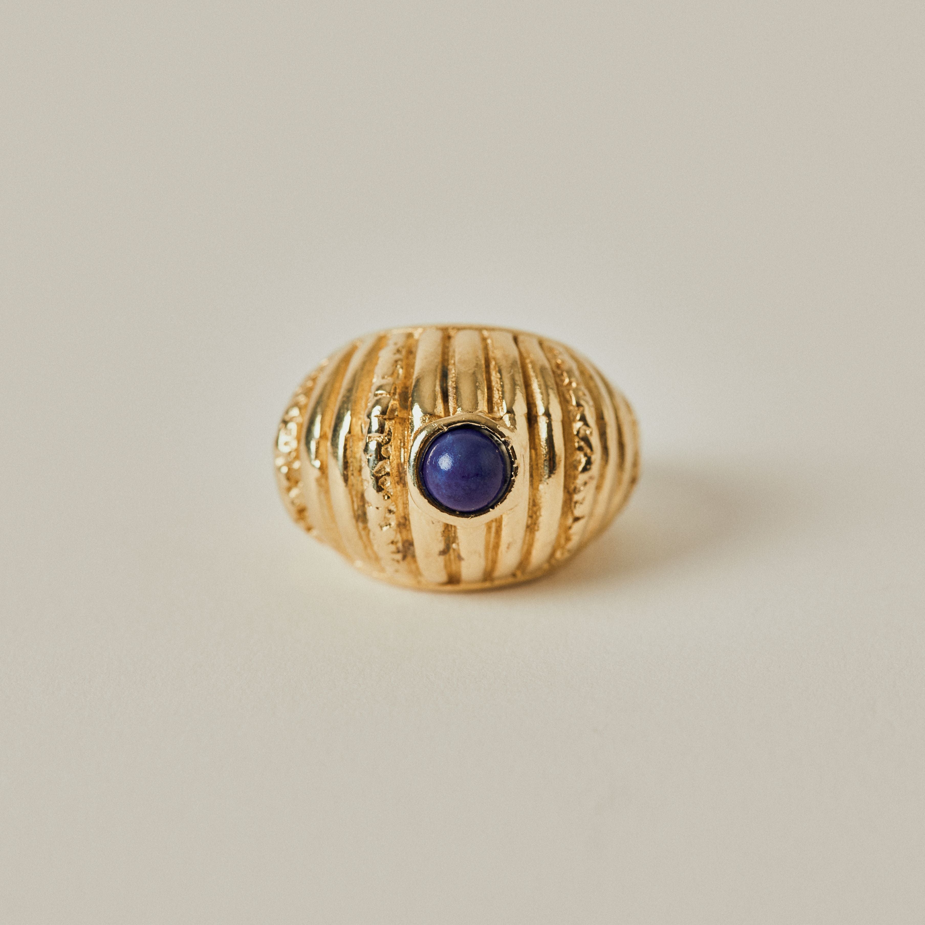 SMALL REEF RING