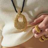 MANUELA PENDANT